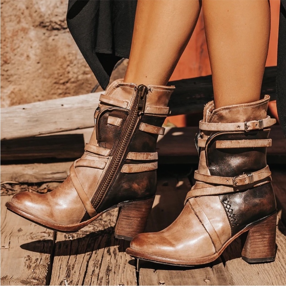 Freebird Baker in taupe. Stylish Brown Leather Ankle Boots